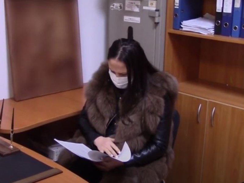 В суд ушло уголовное дело на Ануш Мелконян и ее мужчин, насмерть забивших волгоградца из-за ссоры в родительском чате В суд ушло уголовное дело на Ануш Мелконян и ее мужчин, насмерть забивших волгоградца из-за ссоры в родительском чате