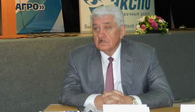 Отправившейся отдыхать вместе с любимой женщиной на острова Тихого океана депутат Волгоградской облдумы, может сложить полномочия Отправившейся отдыхать вместе с любимой женщиной на острова Тихого океана депутат Волгоградской облдумы, может сложить полномочия
