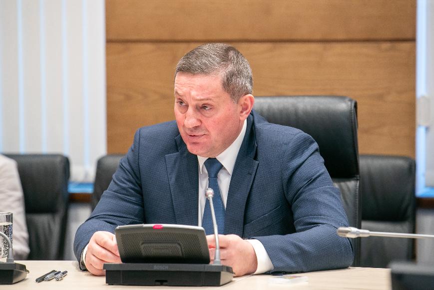 Губернатор вводит собственные ордена и медали в Волгоградской области Губернатор вводит собственные ордена и медали в Волгоградской области