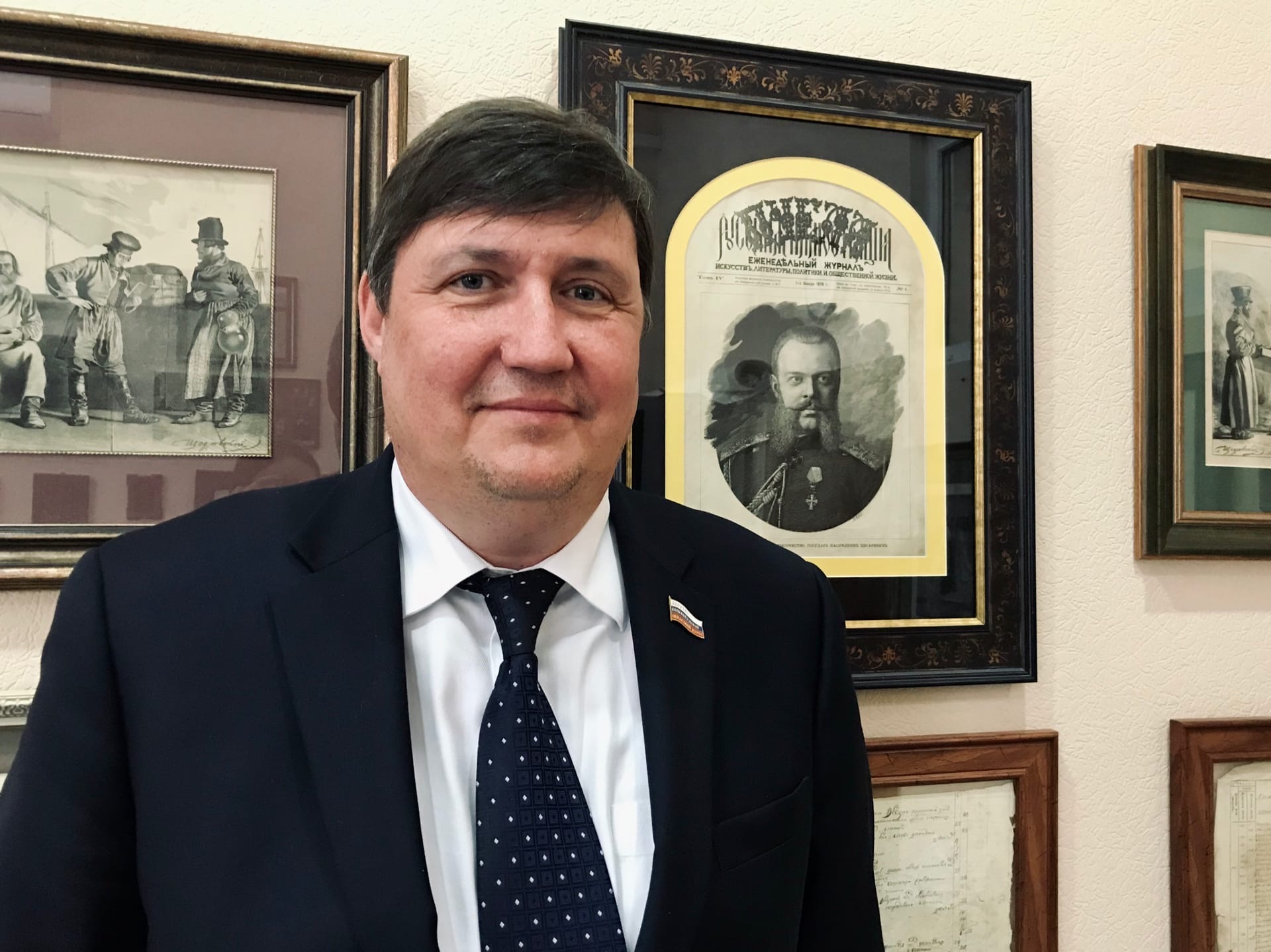 Депутат Волгоградской областной Думы рвется добровольцем на Украину, но его не берут Депутат Волгоградской областной Думы рвется добровольцем на Украину, но его не берут