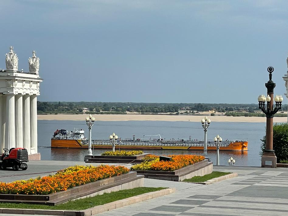 МЧС рекомендовало владельцам катеров и лодок не выходить на воду в Волгограде из-за сильного ветра МЧС рекомендовало владельцам катеров и лодок не выходить на воду в Волгограде из-за сильного ветра