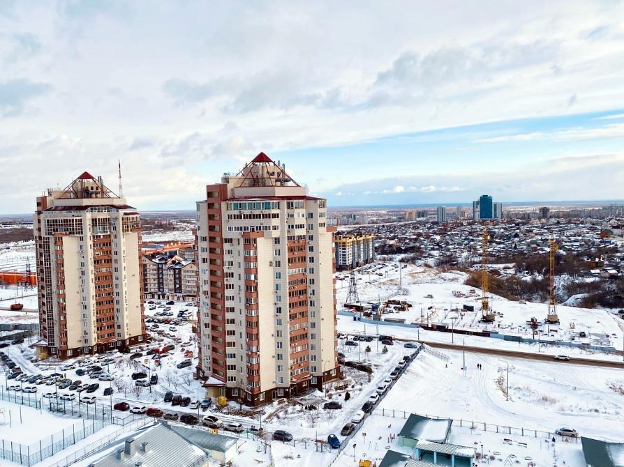 В преддверии дня Сталинградской Победы в Волгограде зацвела сирень В преддверии дня Сталинградской Победы в Волгограде зацвела сирень