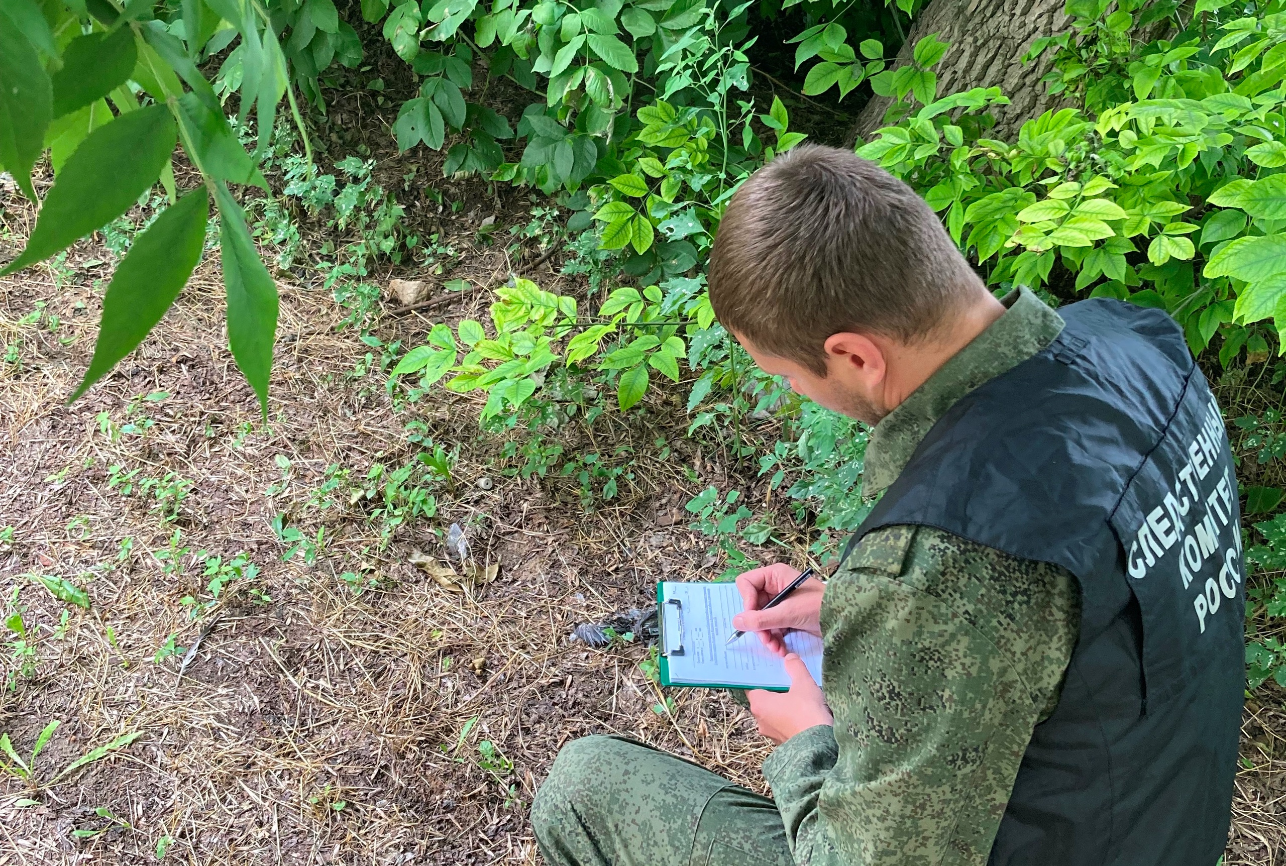 Волгоградец погиб при чистке септика с помощью карбида кальция