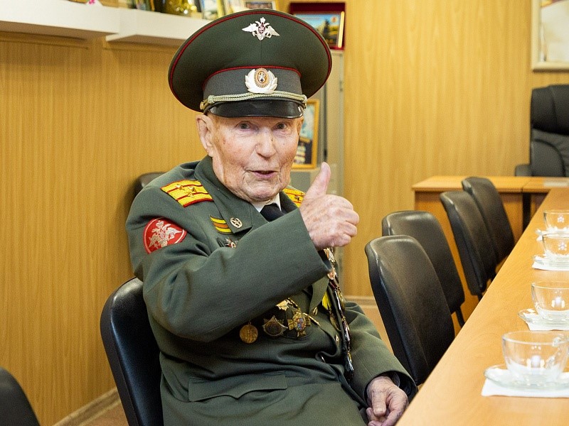 Защитику Сталинграда Владимиру Турову исполнилось сто лет Защитику Сталинграда Владимиру Турову исполнилось сто лет